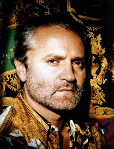 versace mode designer|when did gianni versace found.